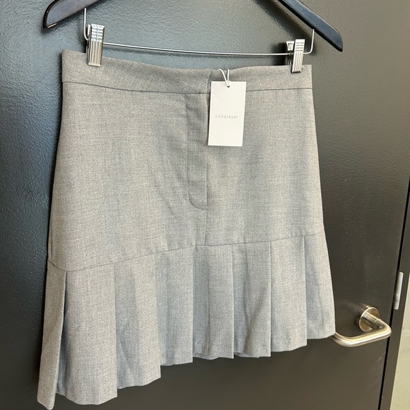 Rich and Royal NWT size 6 Gray Pleated Skirt ultra classic/academia/office siren - Picture 5 of 10
